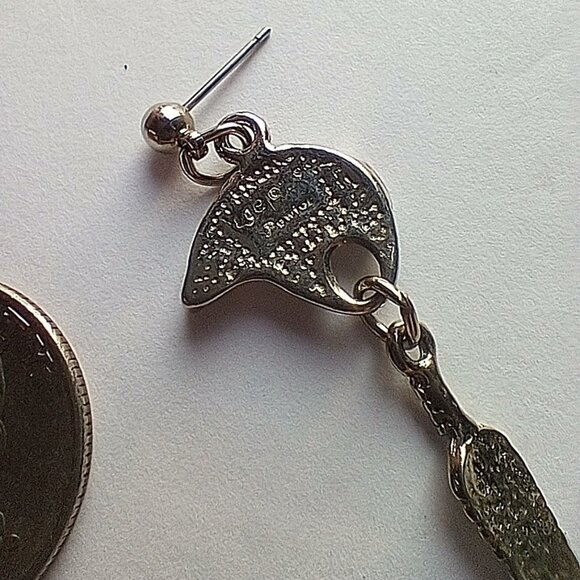 Outstanding Vintage Artisan Signed Native American Pewter Earrings - Picture 6 of 6